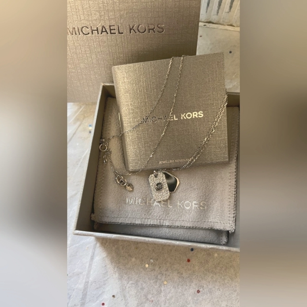 NWT Michael Kors Sterling Silver Pavé Dog Tag Necklace - Picture 4 of 4